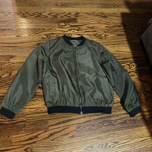 Zeagoo Olive Green Bomber Jacket